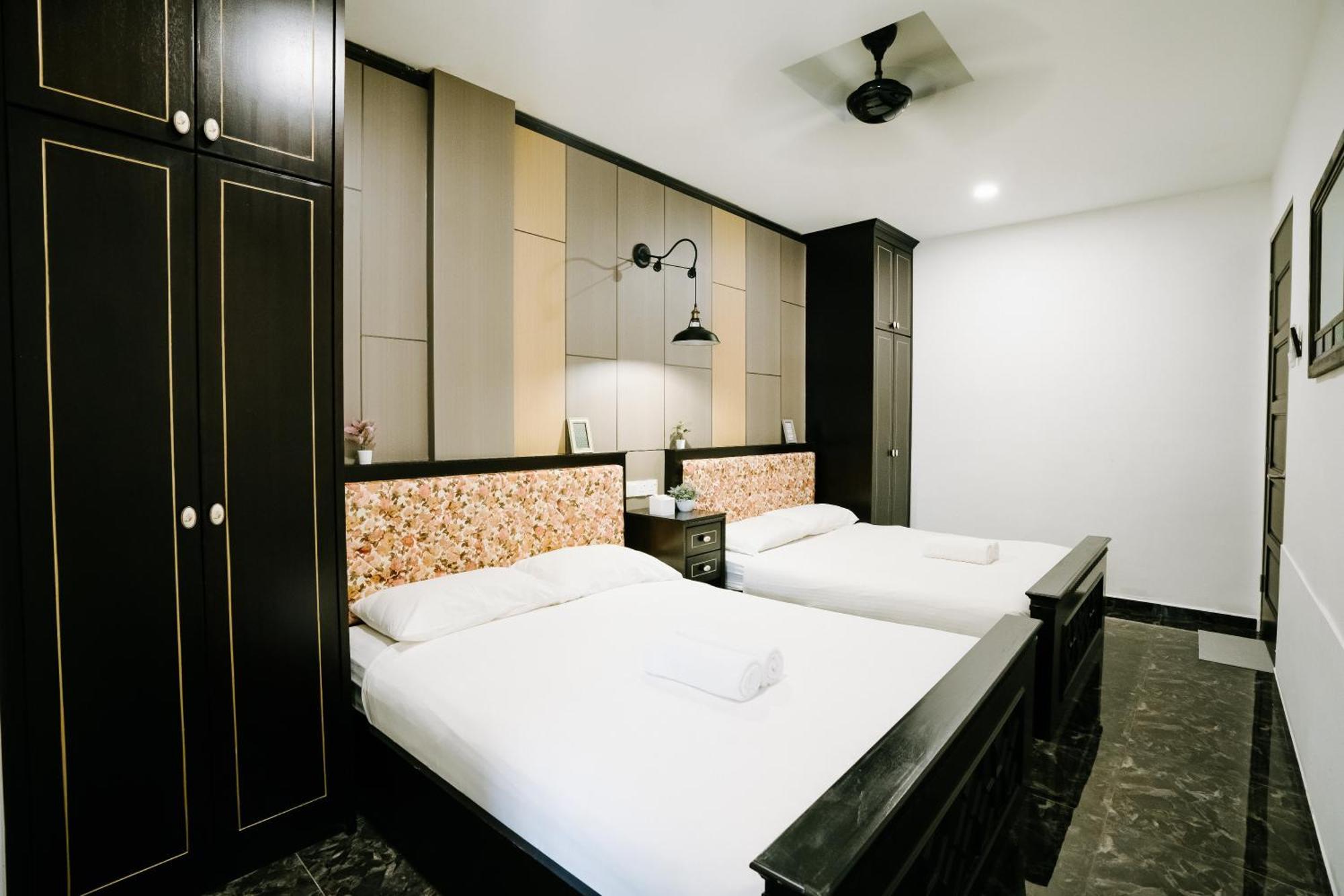 Wang'S Bnb 4 Bedrooms Villa 乔治敦 外观 照片