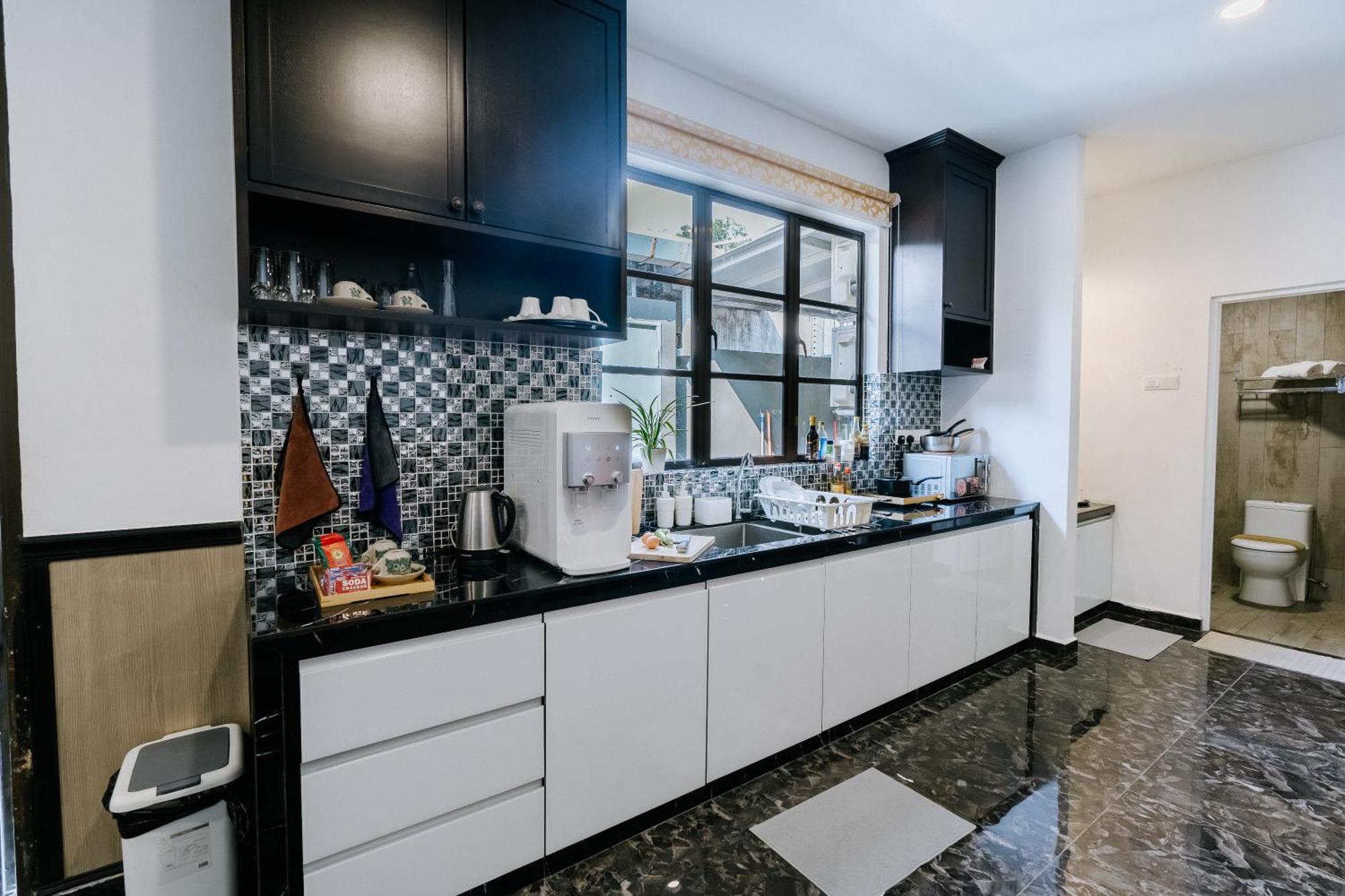 Wang'S Bnb 4 Bedrooms Villa 乔治敦 外观 照片